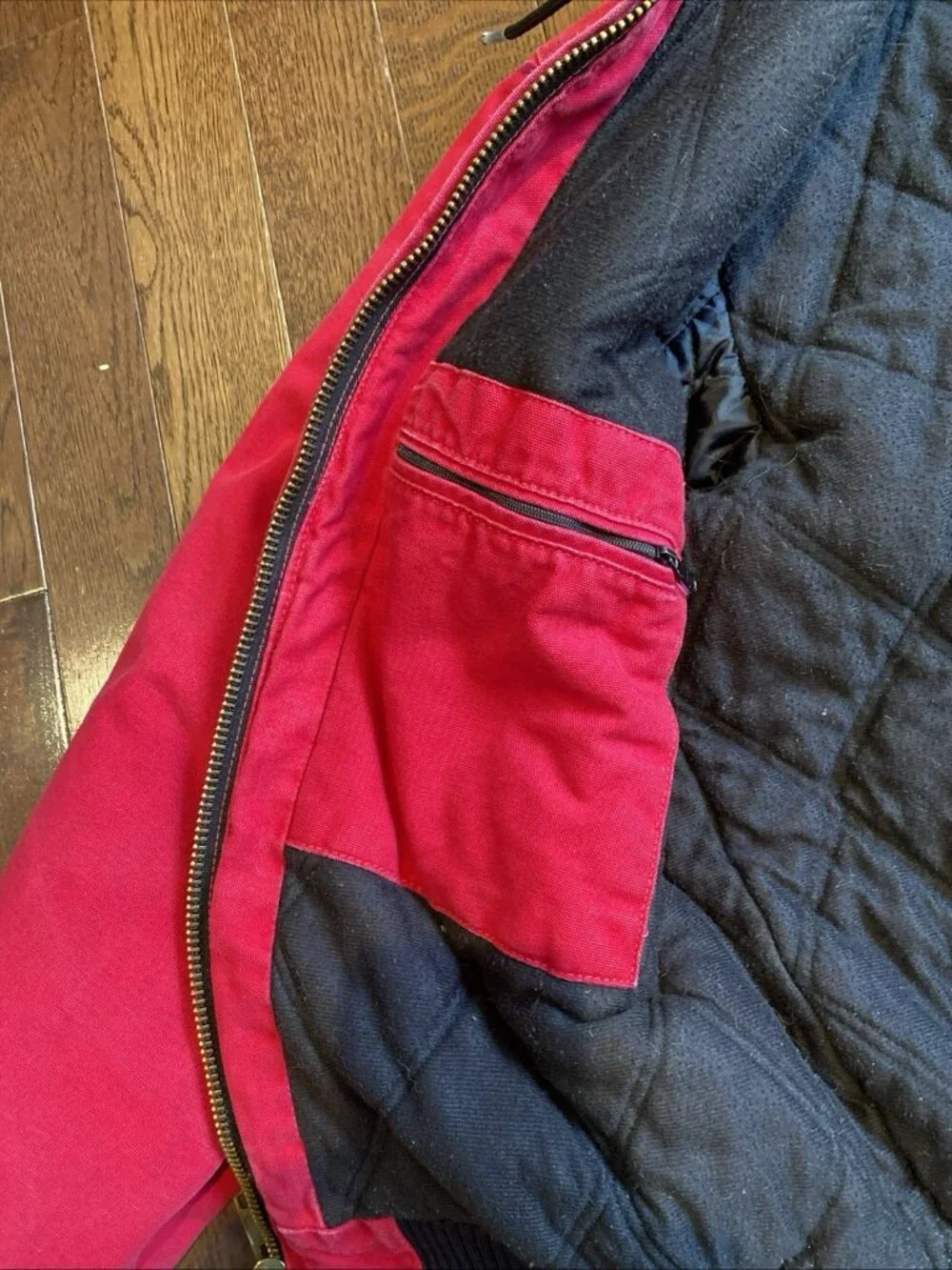 VTG Carhartt Y2K Unisex Red Hooded Zip-Up Work Farm Jacket Large USA Made - Picture 14 of 16